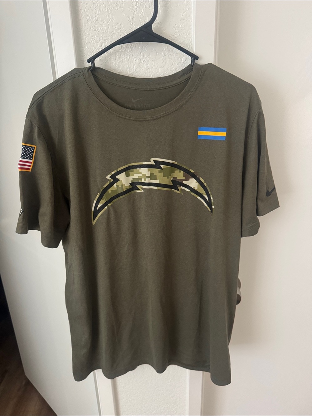 Nike Olive Green Short Sleeve Chargers Camo Logo Tee